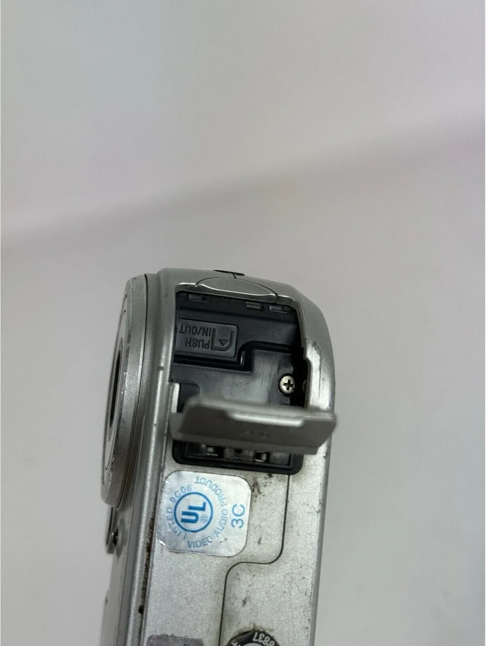 Parts Or Repair Sony Cyber-Shot DSC-P72 3.2 MP Digital Camera Point And Shoot